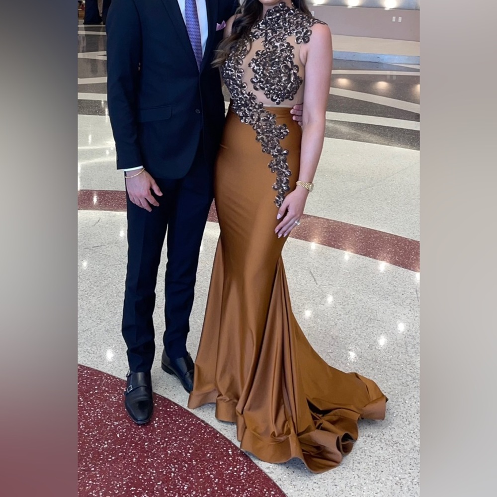 Walter Mendez Ryan Patros Celebrity Designer formal Gown in bronze